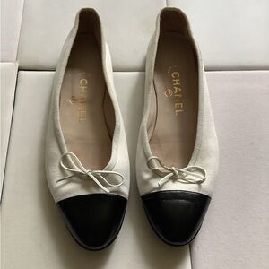 CHANEL Vintage Ballet Flats, size 8.5